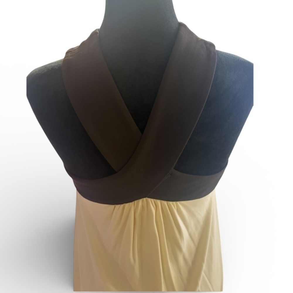 Vintage Diane von Furstenberg Lion Halter Dress,
cream, black, flowy, Size 2 - Picture 6 of 9